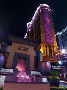 Conrad Macao turns PINK to raise money for breast cancer (1)