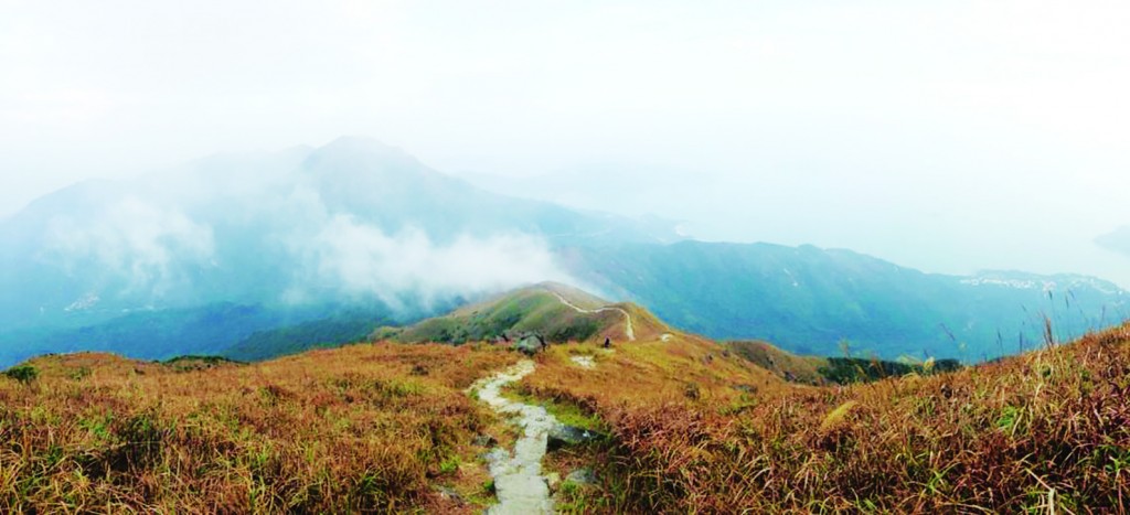 Lantau Trail Section 9 is also accessible and has varied terrain. It passes by Lo Kei Wan beach. Distance: around 6.5k.