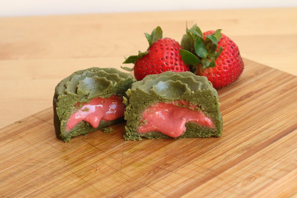 Mooncake 2016 matcha strawberry