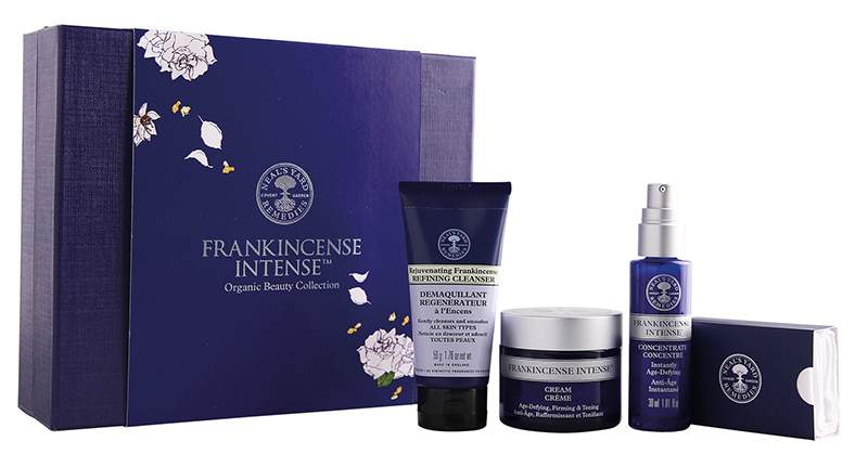 8523_frankincense_intense_giftbox_packshot_hi-res-copy