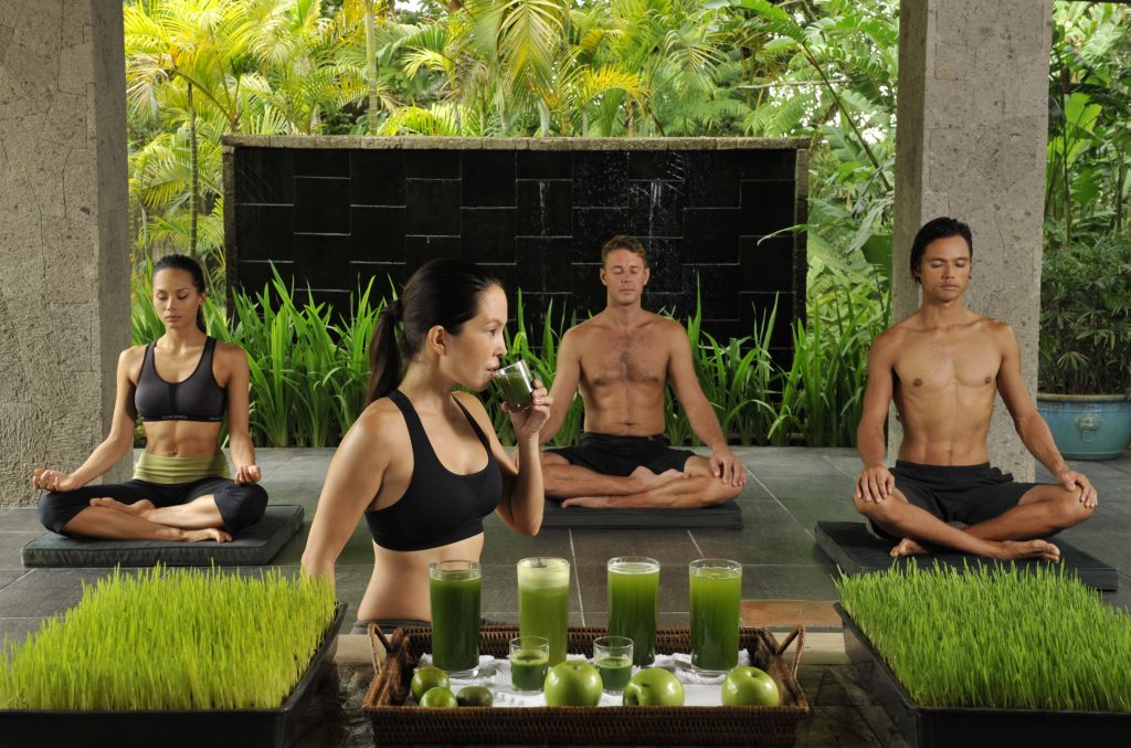 wheatgrass_yoga