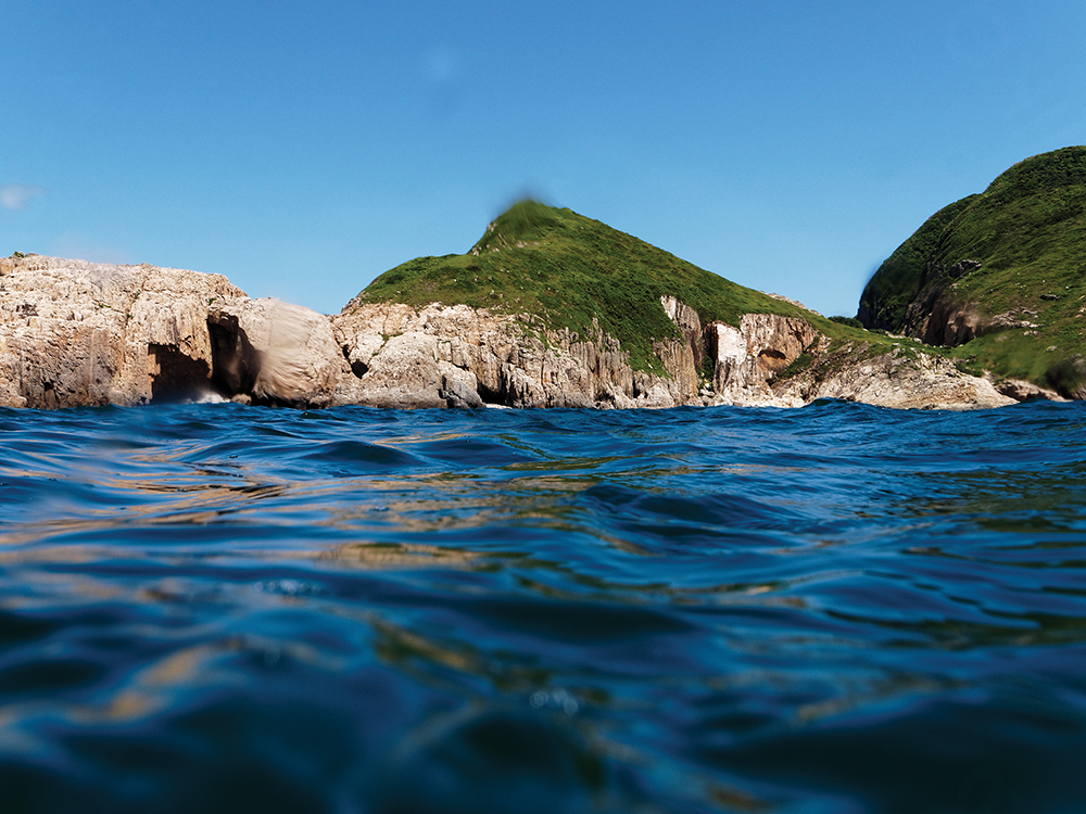 a popular scuba diving spot in sai kung, hong kong